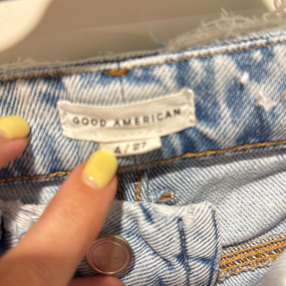 Good American Good Girlfriend Ripped Side Hem Jeans - Picture 2 of 6